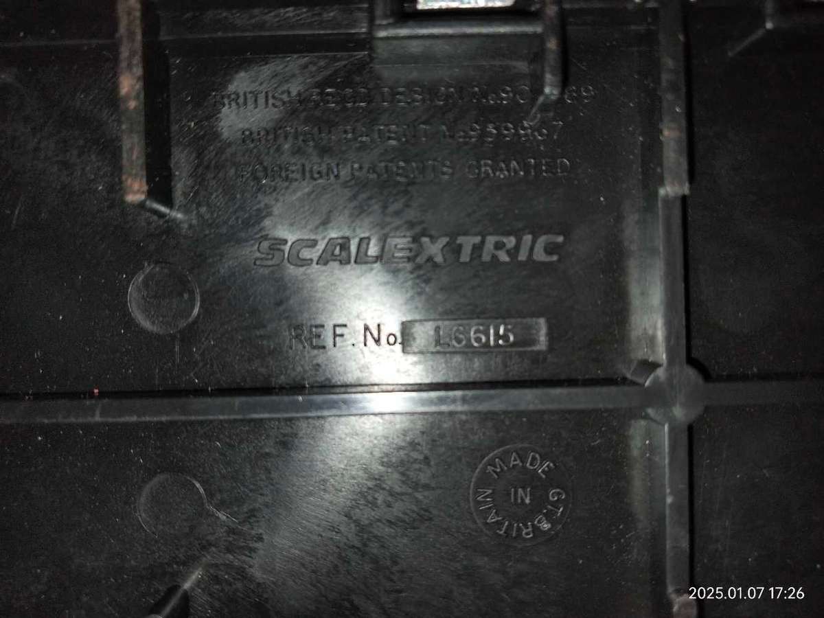 Late entry! For the slot car fans - huge lot of Original Scalextric 1:32 track