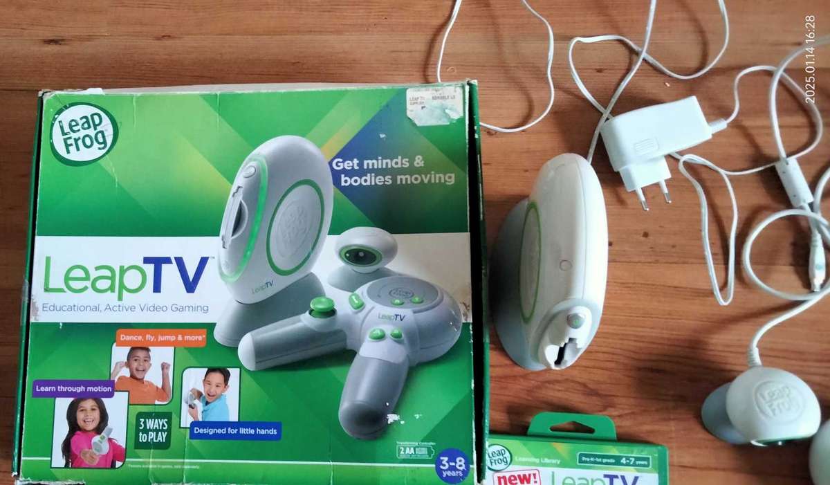 Late entry! LeapTV kids game console (read description)