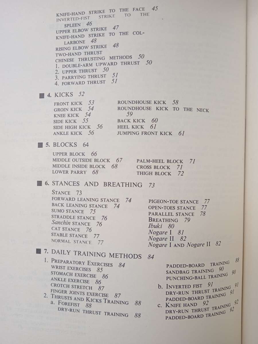 Mastering Karate by Masutatsu Oyama