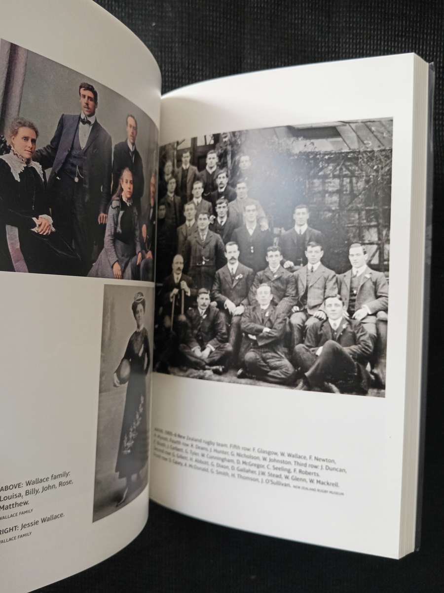 Billy Wallace A True Rugby Legend by Denis Dwyer