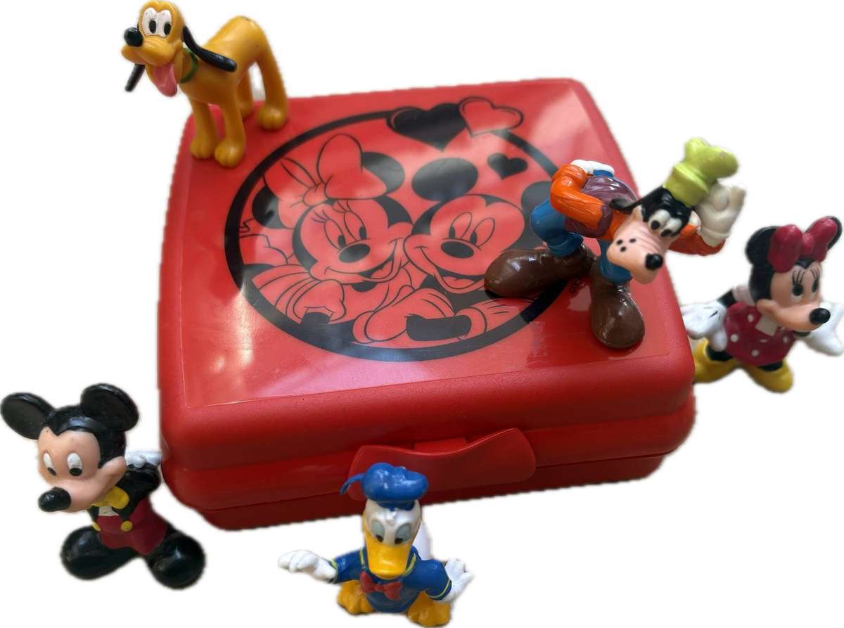 Tupperware Disney lunch box with 5 vintage Disney figures