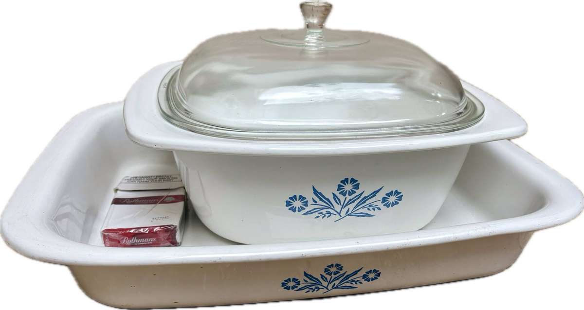 Vintage Corningware casserole dish ,  roaster pan pair cornflower blue USA