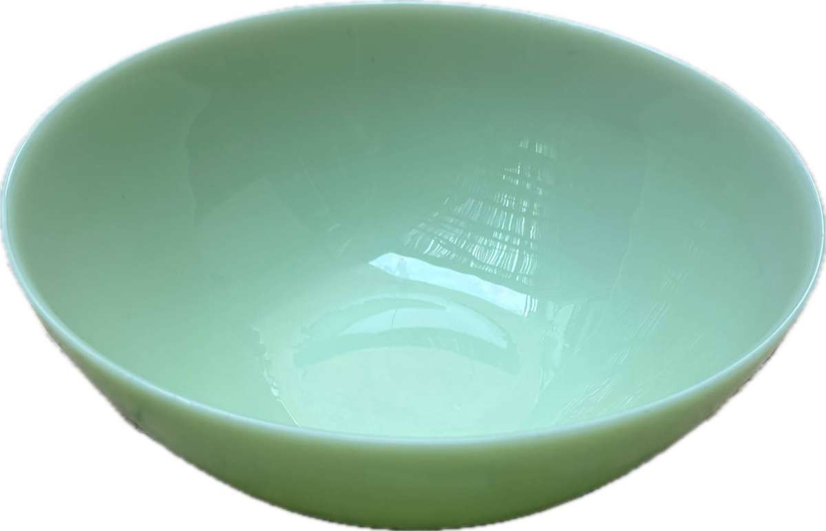 Vintage jade milk glass large mixing bowl  jadeite