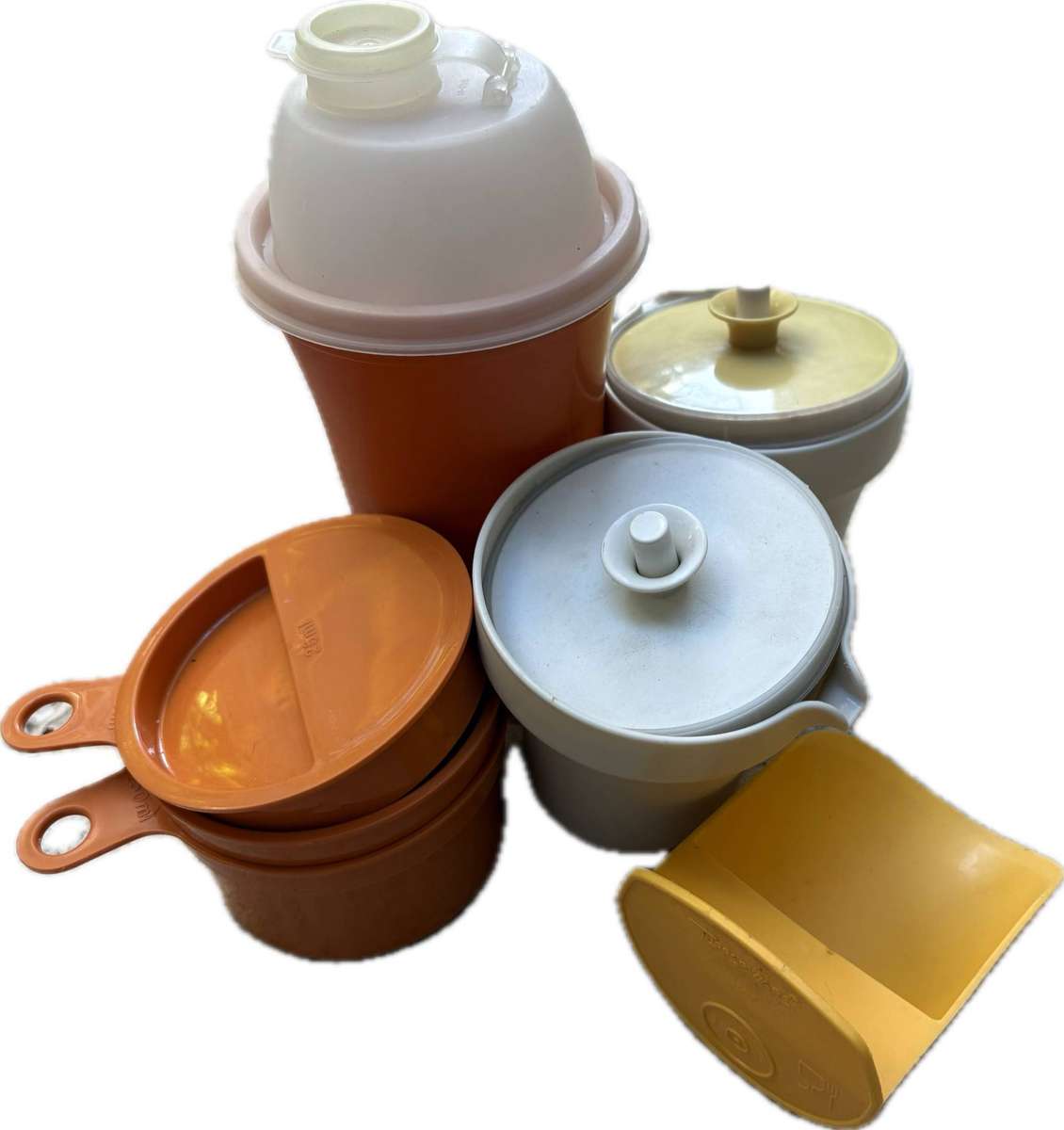 Tupperware lot of 5