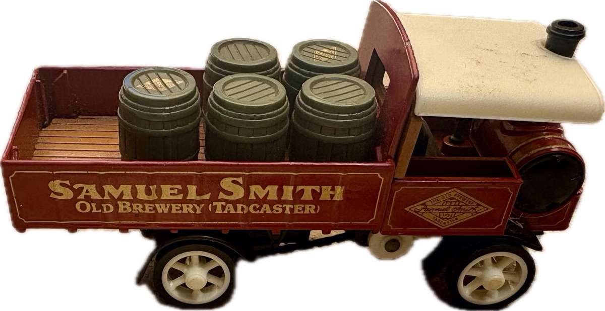 Vintage matchbox Yorkshire steam engine diecast model Samuel Smith brewery 1987