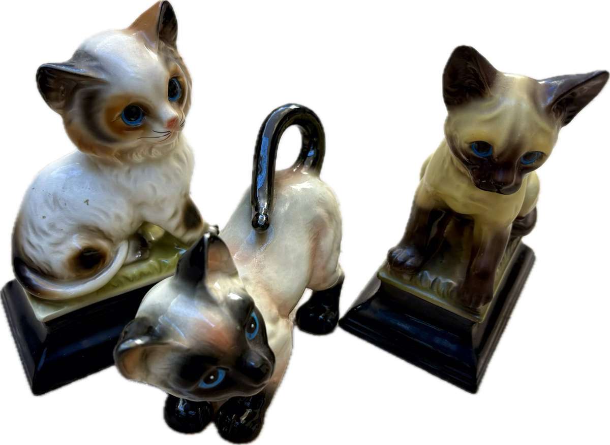 Vintage ceramic cat figurine lot of 3 Japan