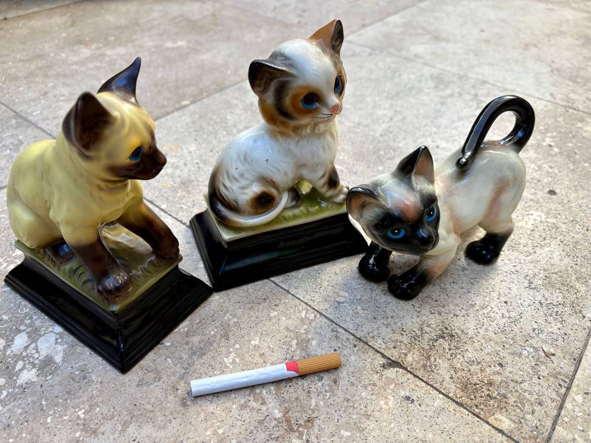 Vintage ceramic cat figurine lot of 3 Japan