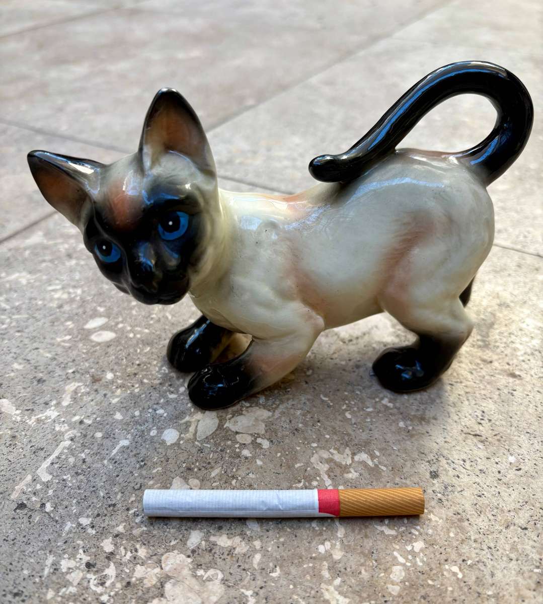 Vintage ceramic cat figurine lot of 3 Japan