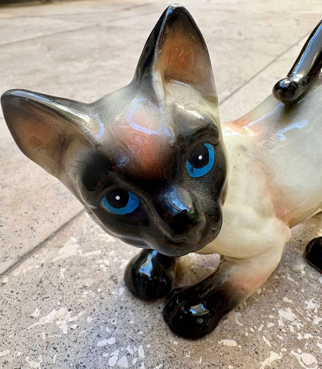 Vintage ceramic cat figurine lot of 3 Japan