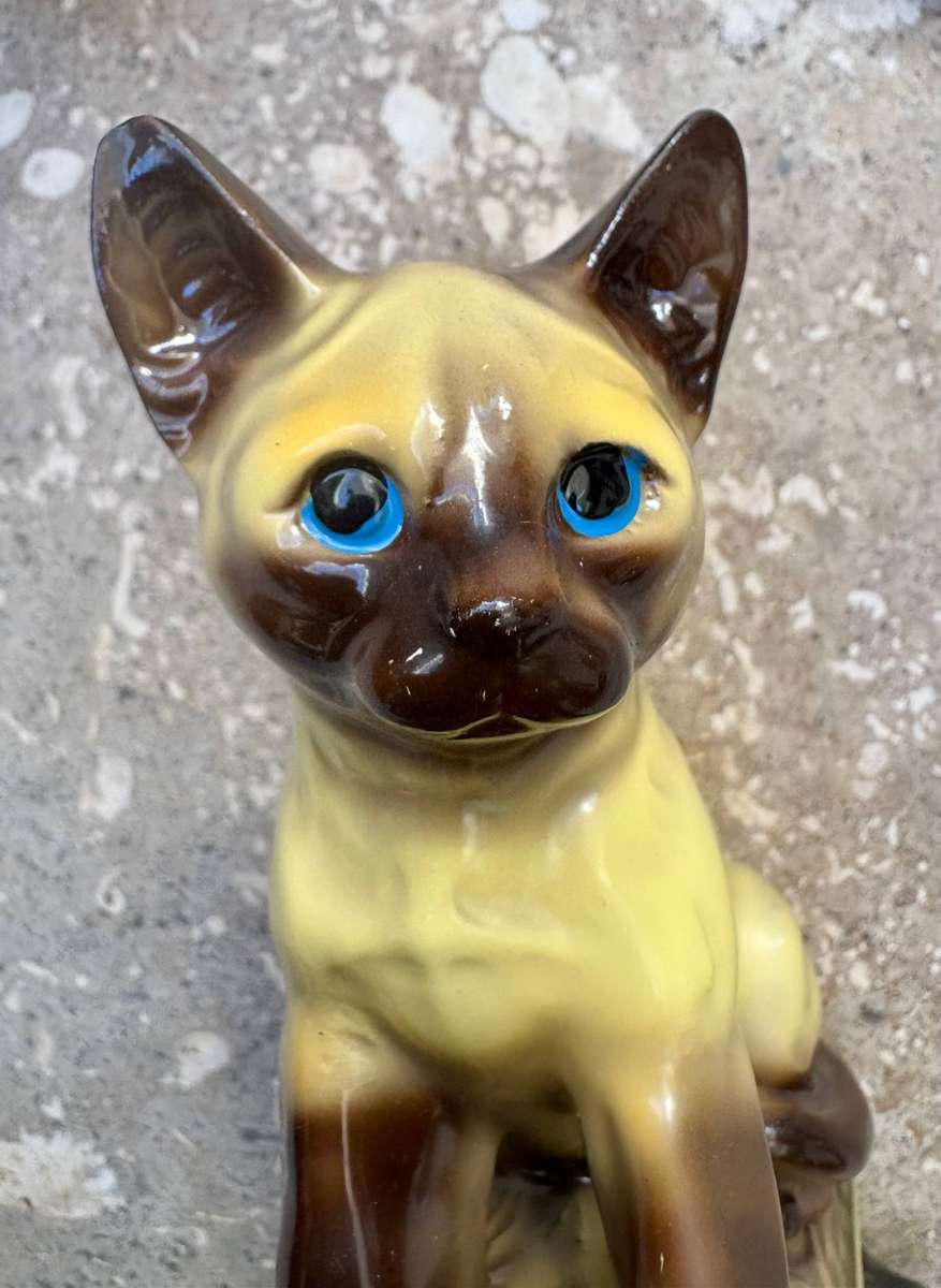 Vintage ceramic cat figurine lot of 3 Japan