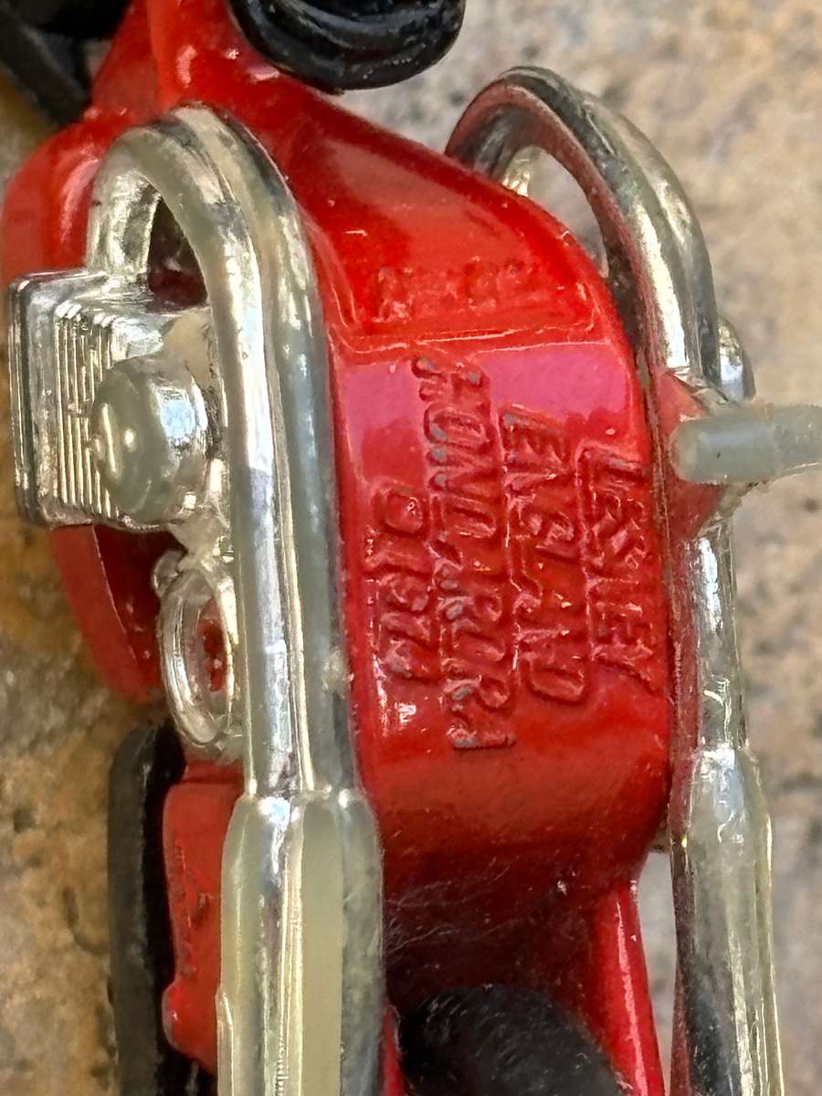 Vintage Lesney Honda motor bike 1974 diecast hondorora