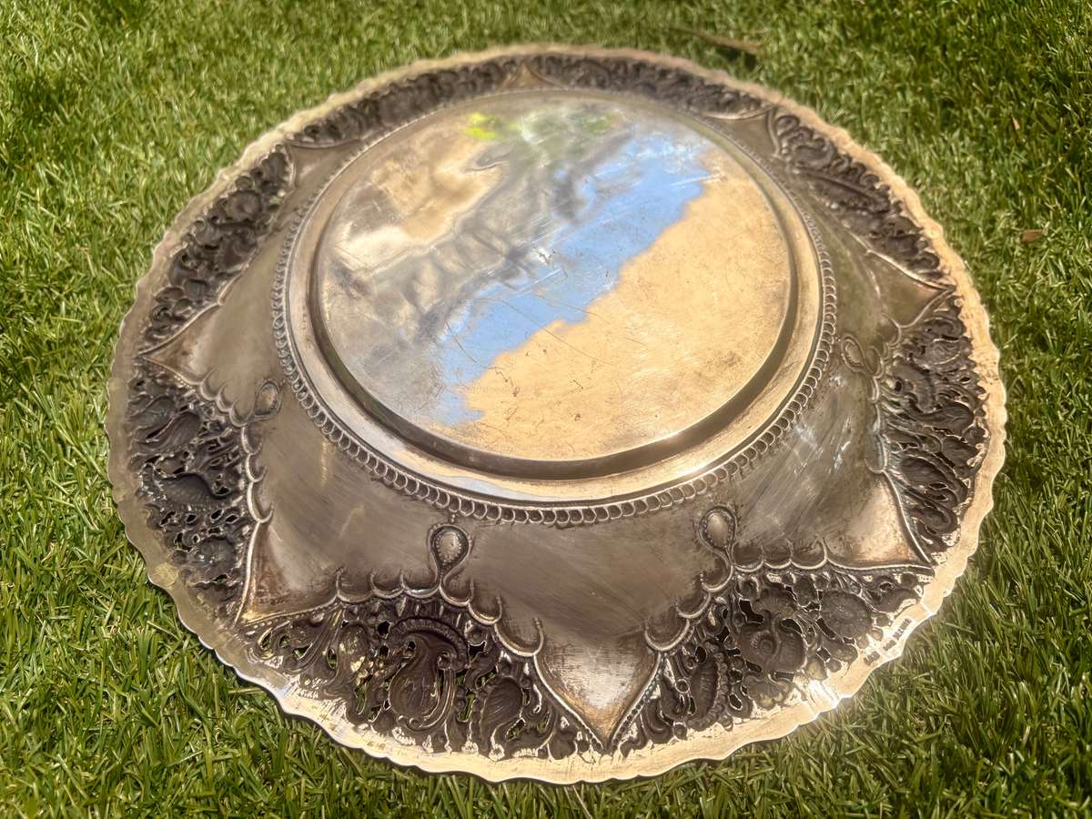 Antique solid silver ornate fruit bowl 800   30 cm  438g