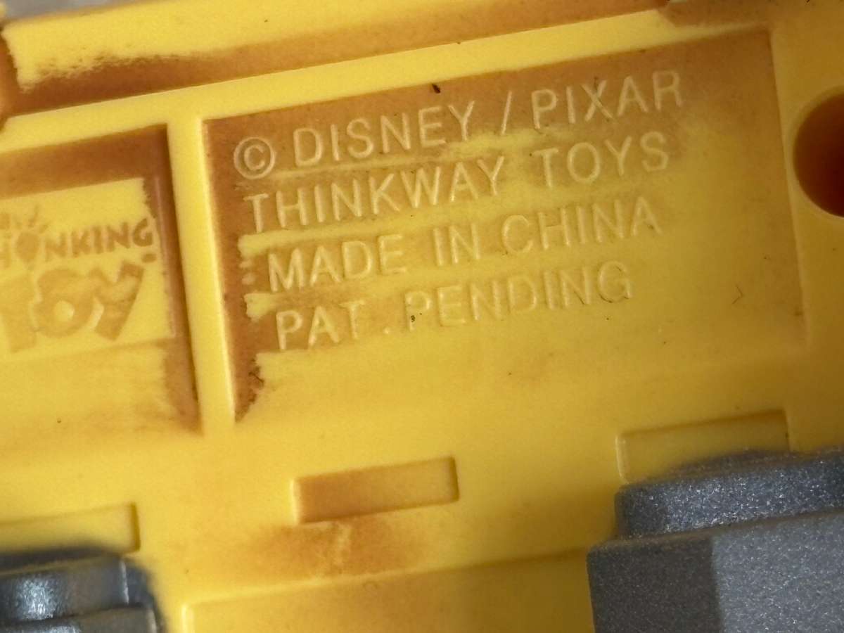 Disney Pixar wall-E thinkway toys robot remote control toy 2008