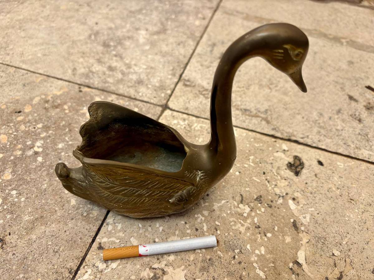 Vintage brass swan planter