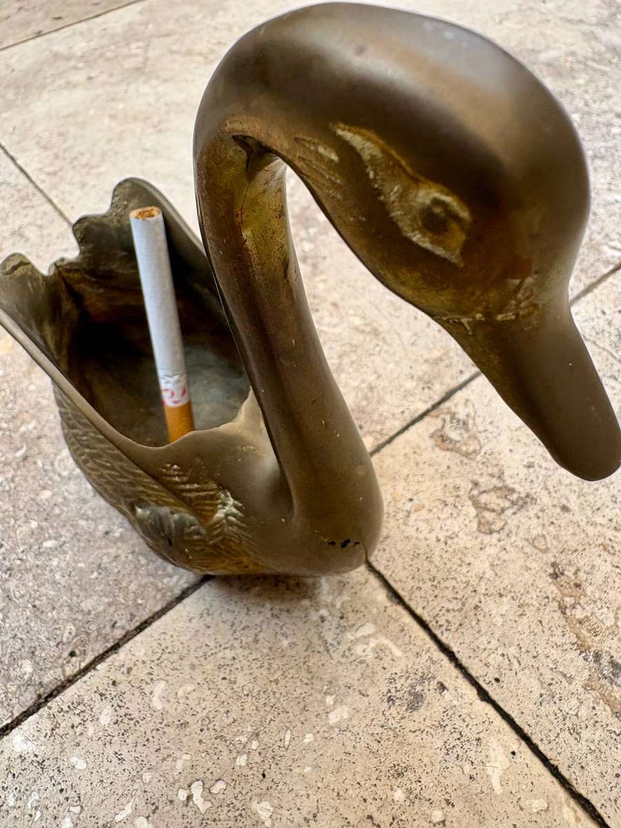 Vintage brass swan planter