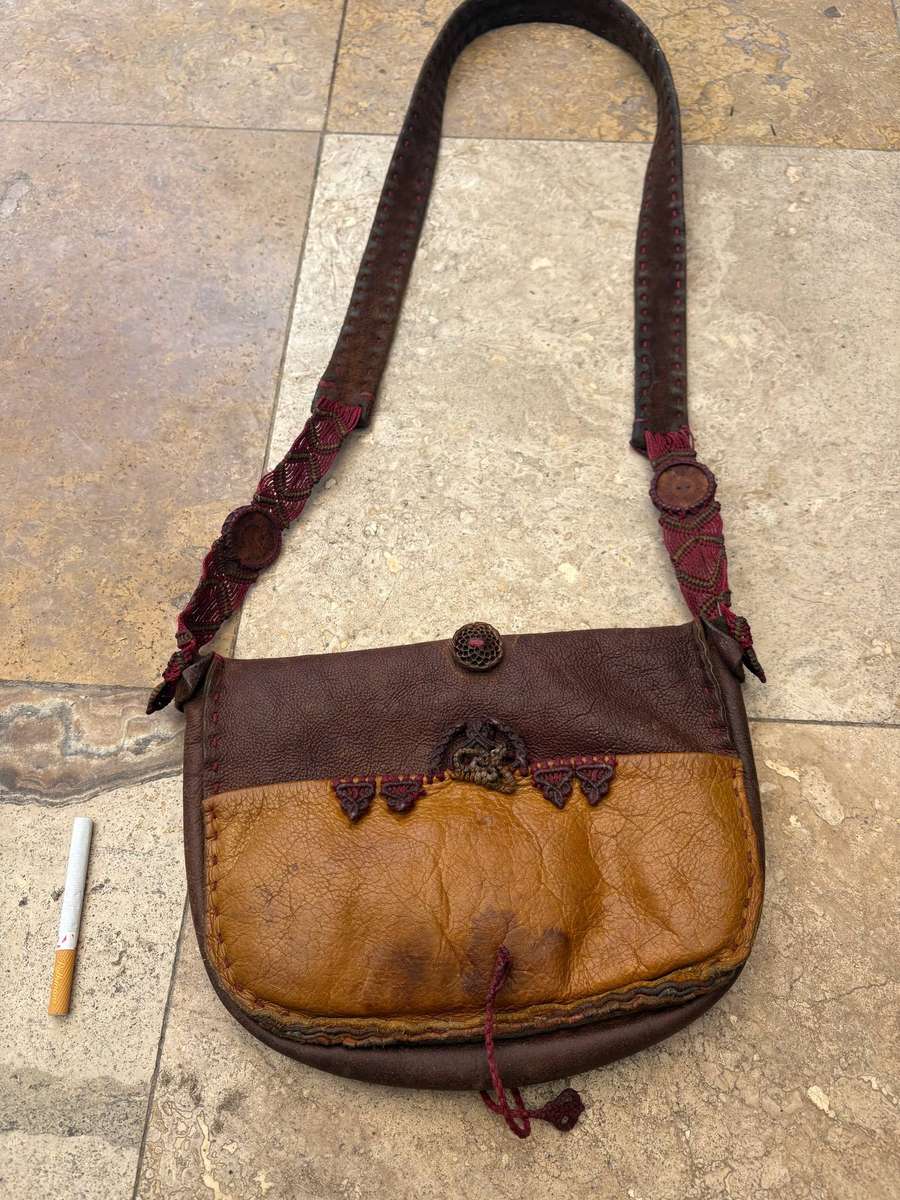 Vintage leather cross body tooled bag hippy chic handcrafted