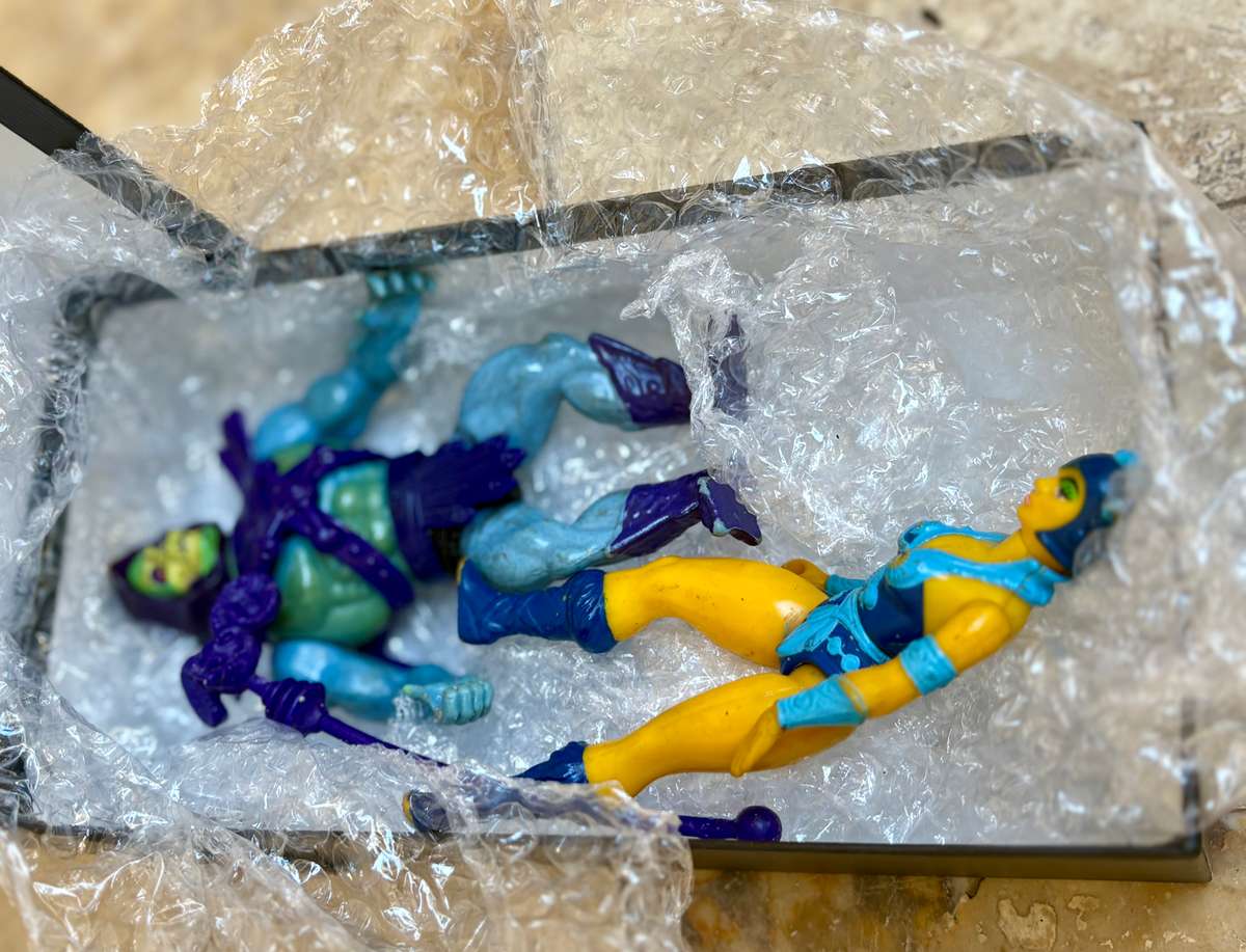 He man 1982 Skelitor and  Evil-Lyn of He-Man-Masters of the Universe 87 Vintage Figure pair