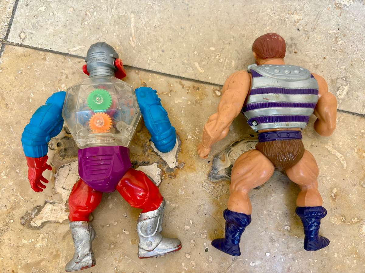 Vintage He-man Roboto Masters Of The Universe +he man  Fisto action figure pair