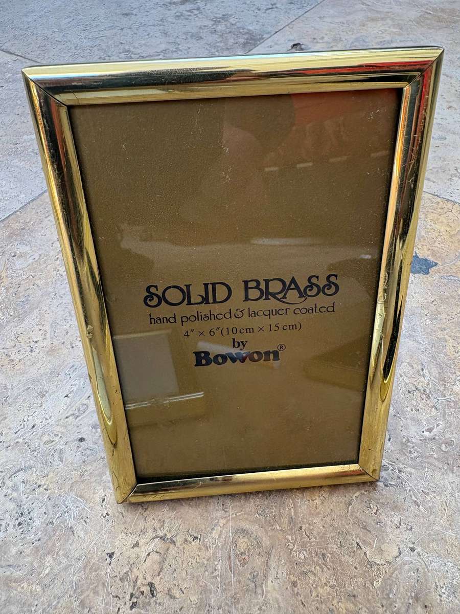 Solid brass picture frame 10 cm x 15 cm set of 3 Bowon