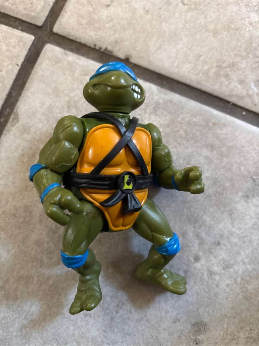 Vintage Donatello rocksteady and Metalhead figure lot TMHT ninja turtle playmates lot