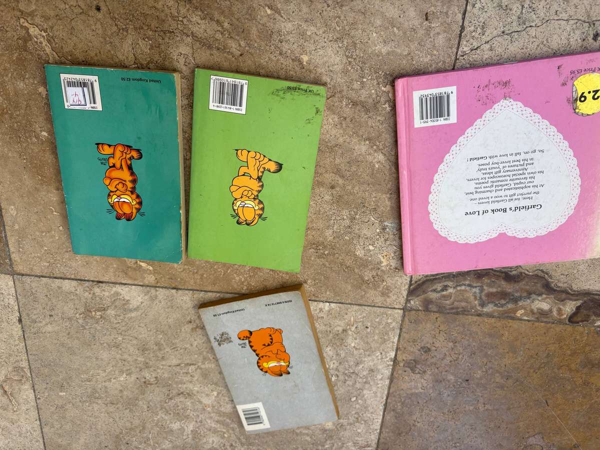 Garfield comic book lot of 4 Jim Davies