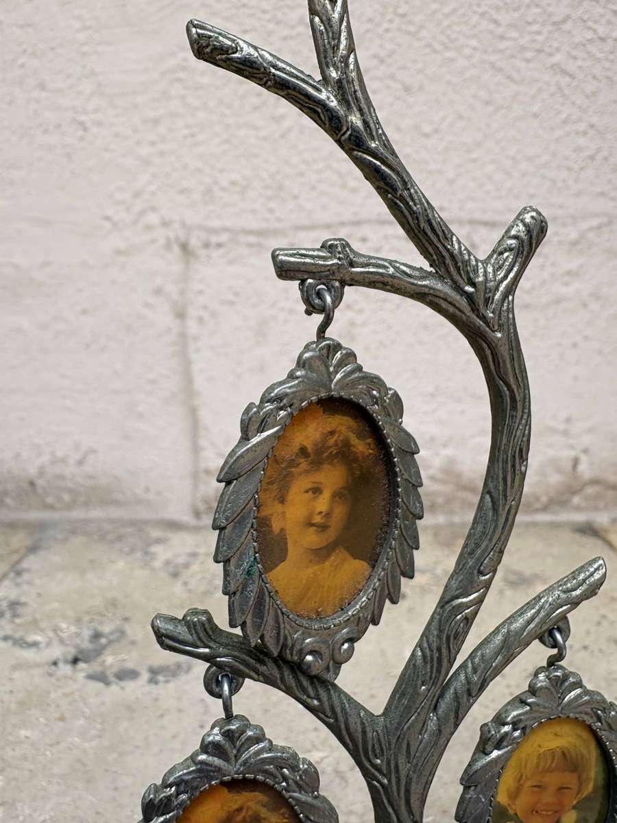 Vintage family tree picture frames ,7 hanging frames silver plate freestanding