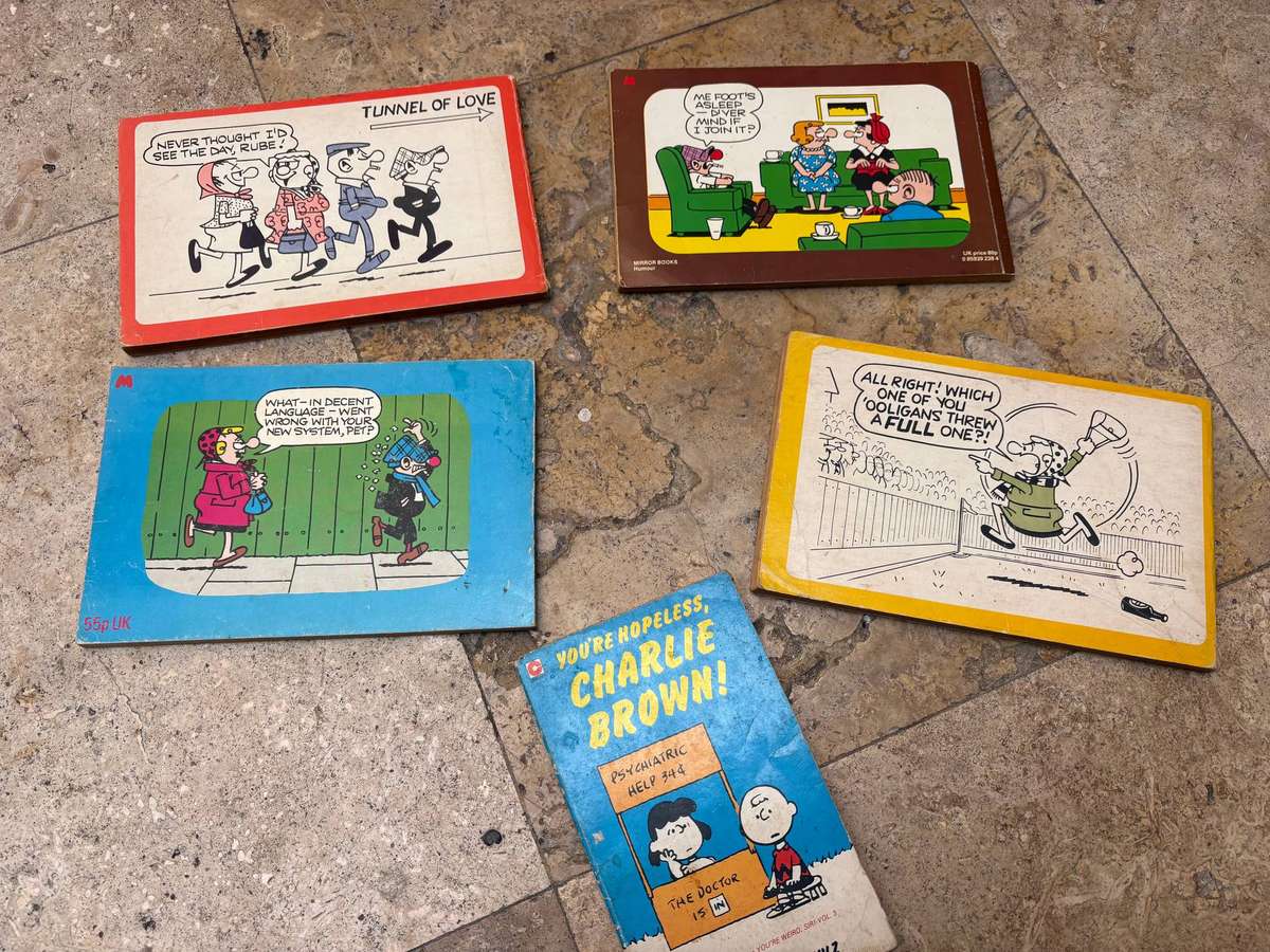 Andy cap comic lot of 4 with a Charlie Brown comic