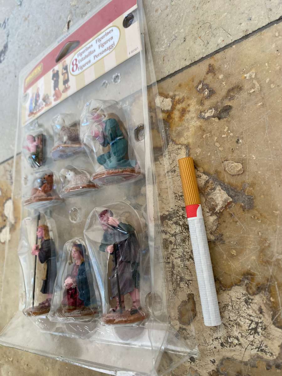 Vintage Lemax nativity  figures set of 8  #92351