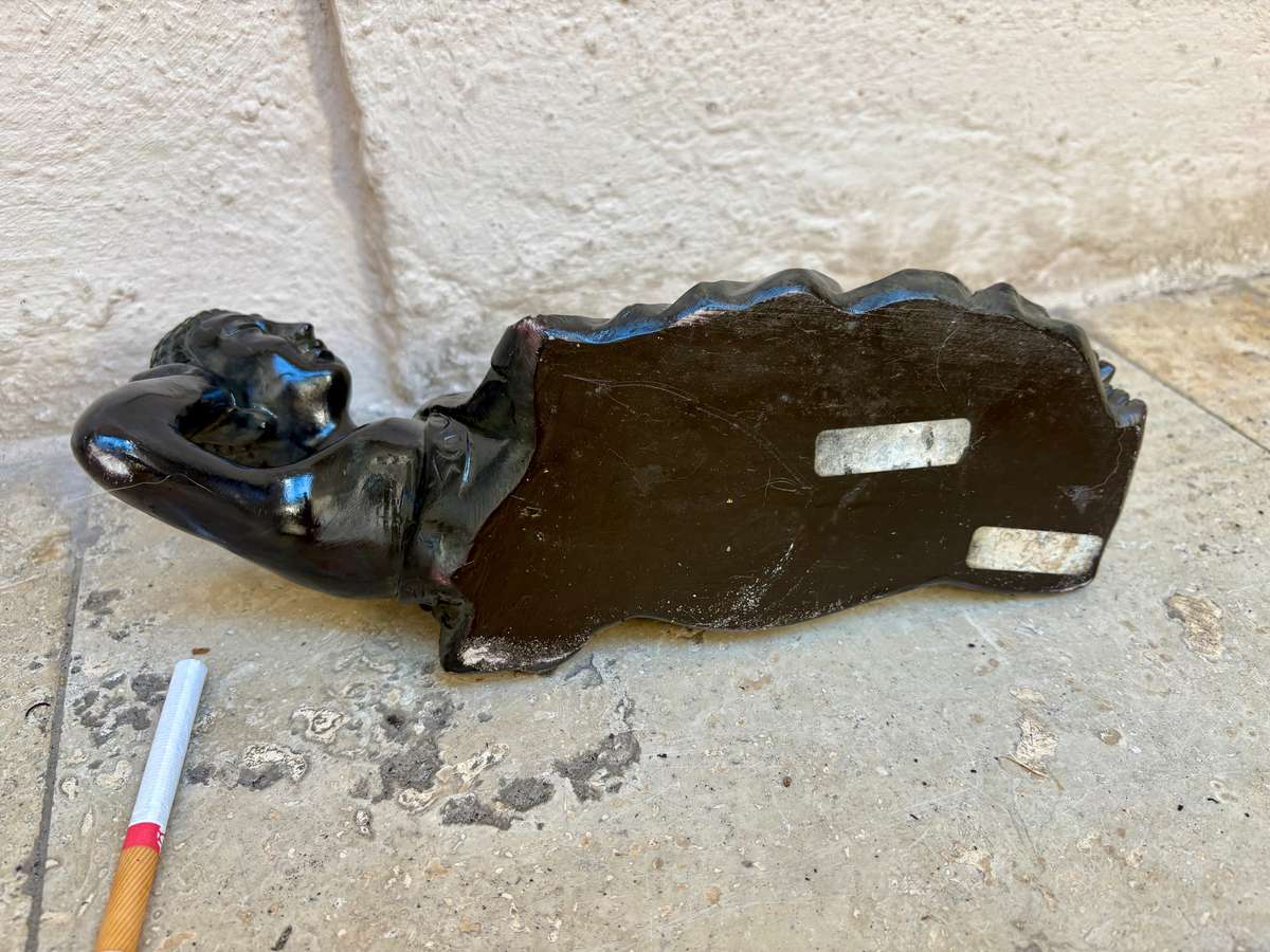 A leisurely reclining Buddha statue 30 cm resin