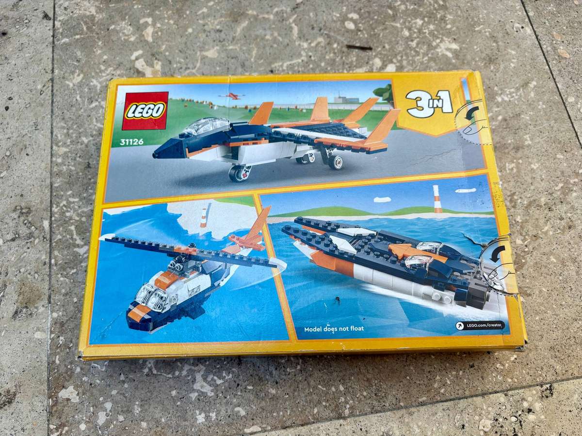 Lego creator 3in1 supersonic jet 31126 sold as spares