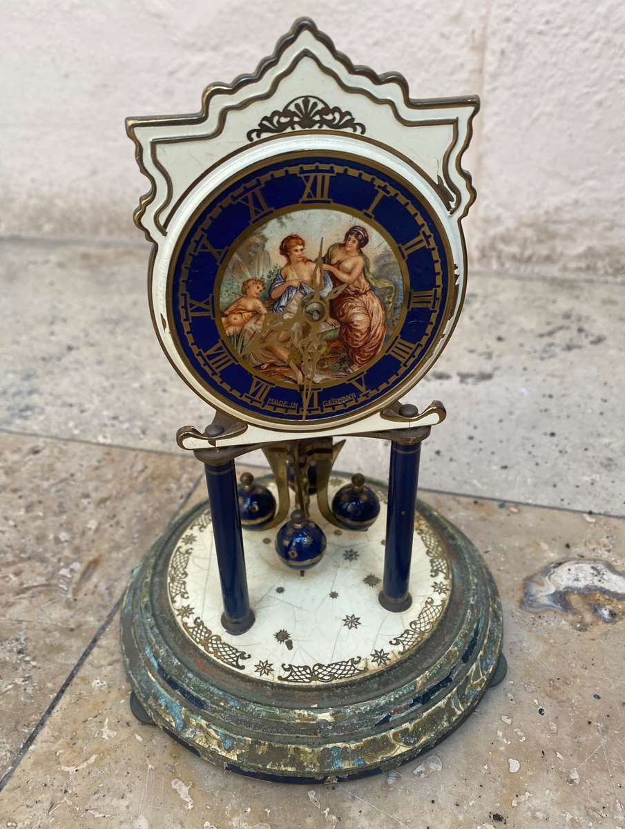 Vintage kundo mantle clock sold for spares