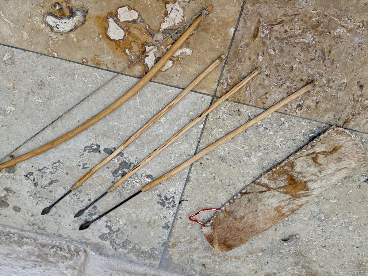 African bow and arrow set with skin hide bag 3 arrows