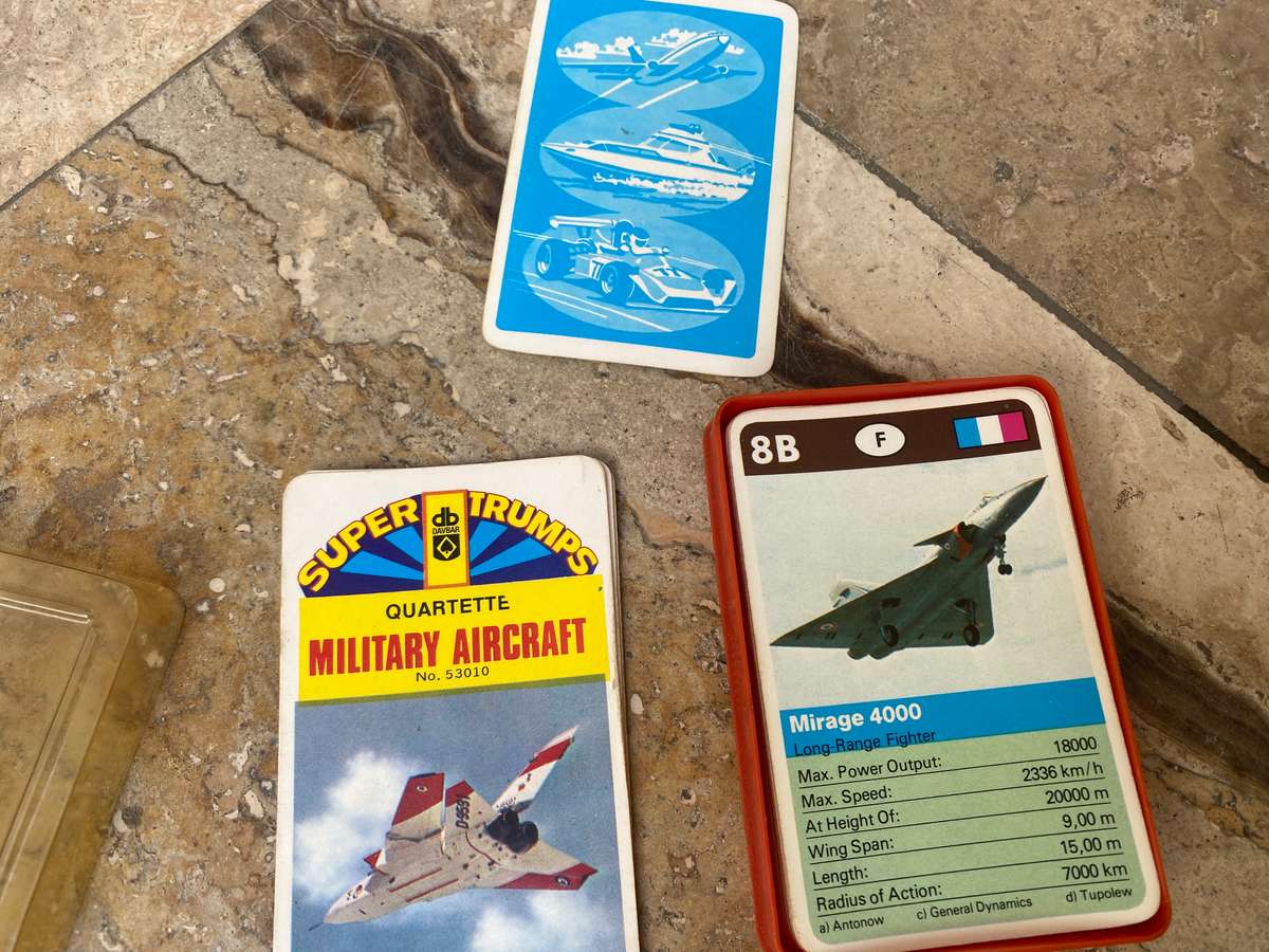 vintage super trumps supertrumps cards quartette Military aircraft  no 53010