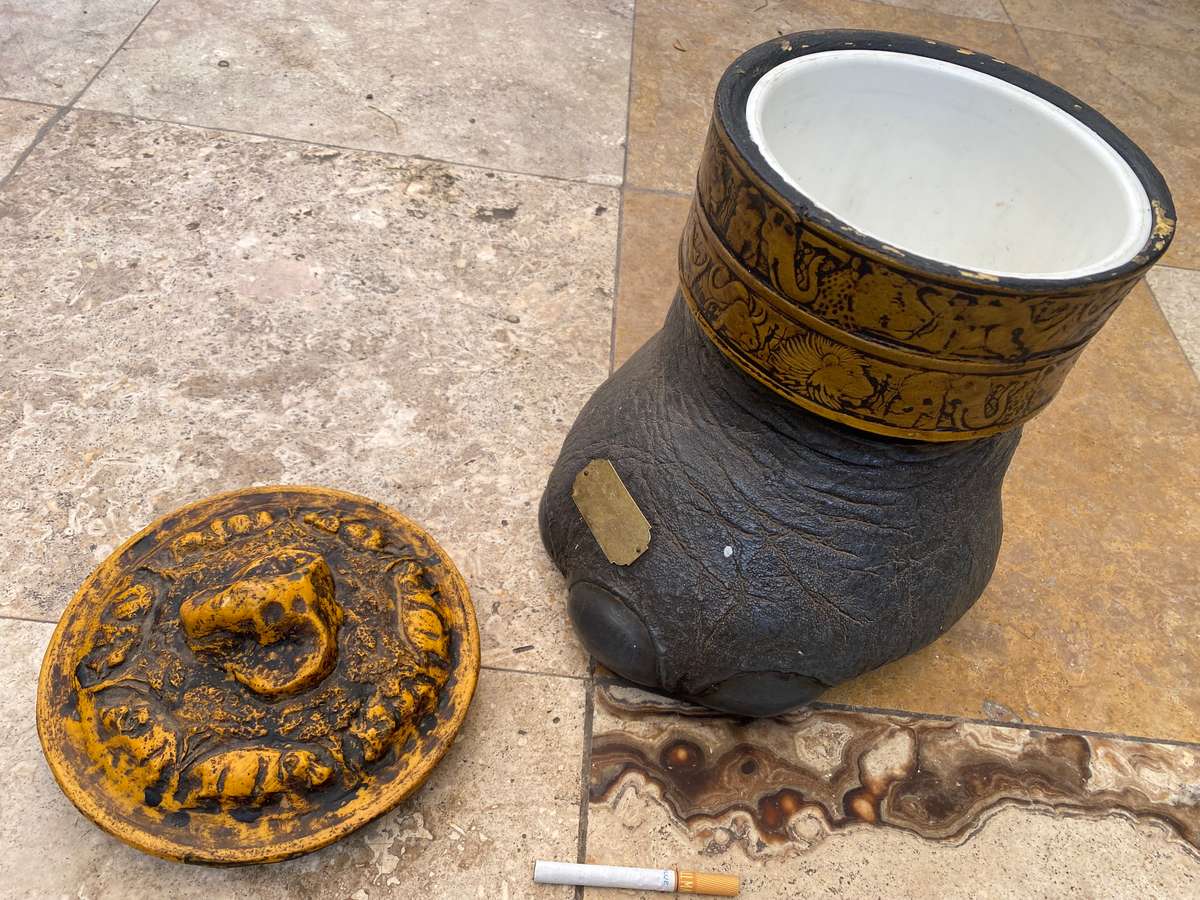 Faux elephant foot ice bucket