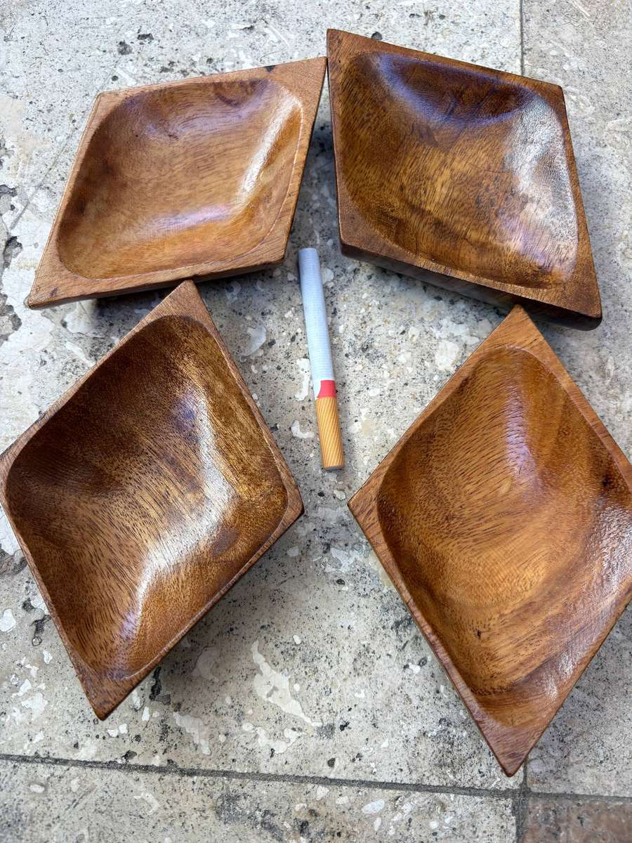Vintage monkey pod diamond dish lot of 4
