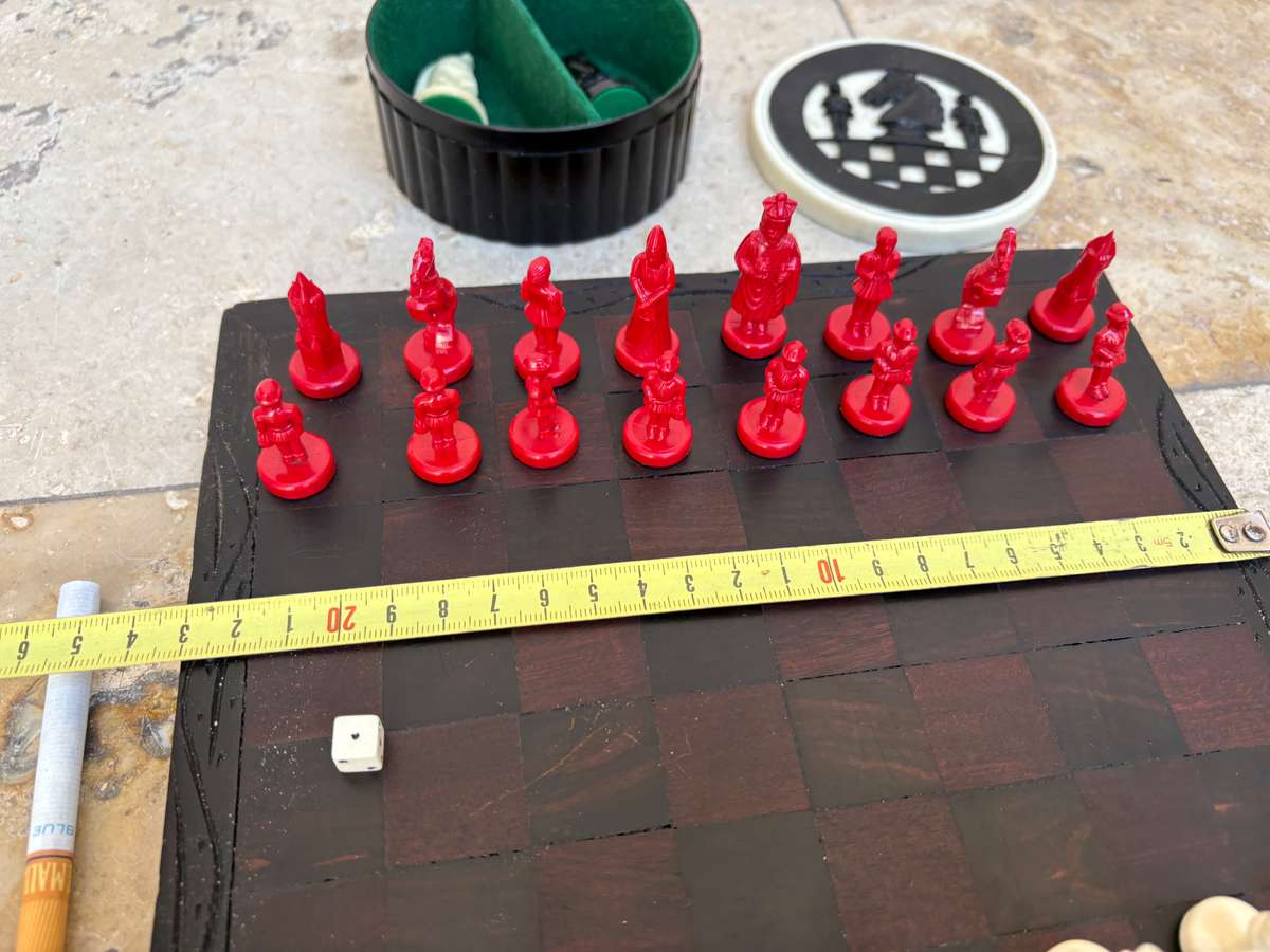Vintage chess set bakelite  pieces wooden board , western Germany