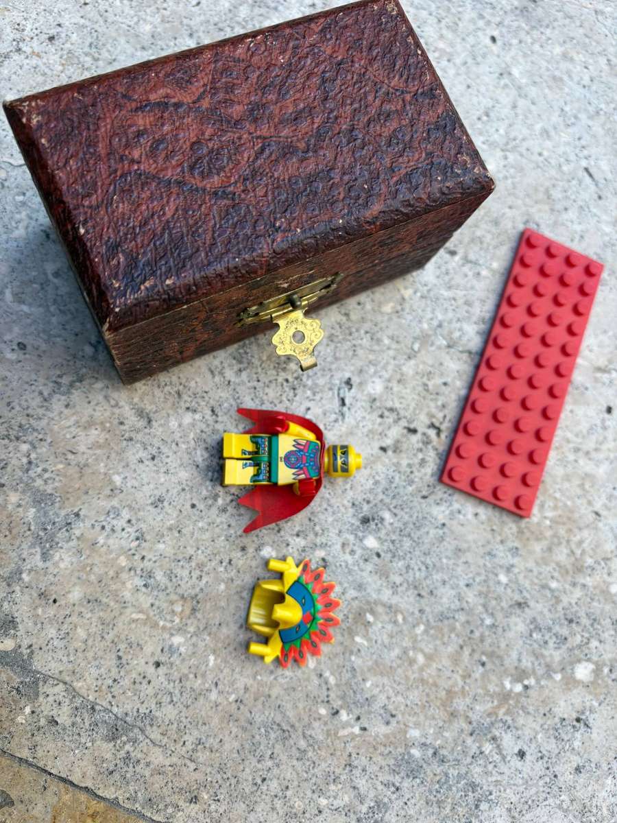 Lego adventurers Achu minifigure - Lego Minifigure for Collectors