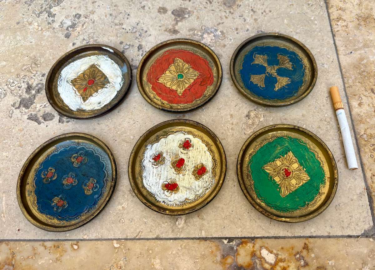 Vintage Italian florentine coaster set of 6 , hand painted Italy
