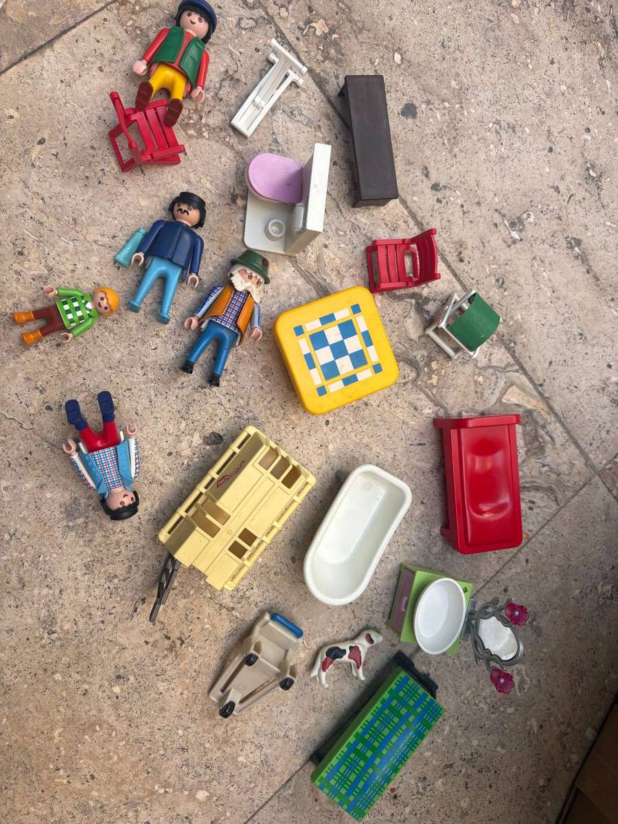 Vintage Playmobil Farm Set 3072 Secondhand Spares and Figures