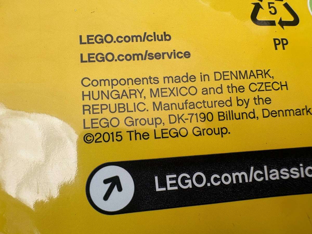 LEGO Classic Baseplate Pair of 2 Green and White - New Sealed Packaging