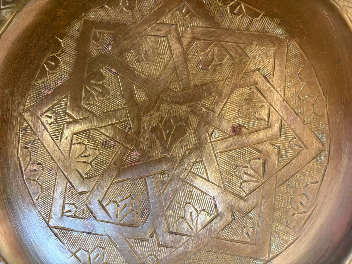 Vintage brass wall plate Morocco etched geometric design