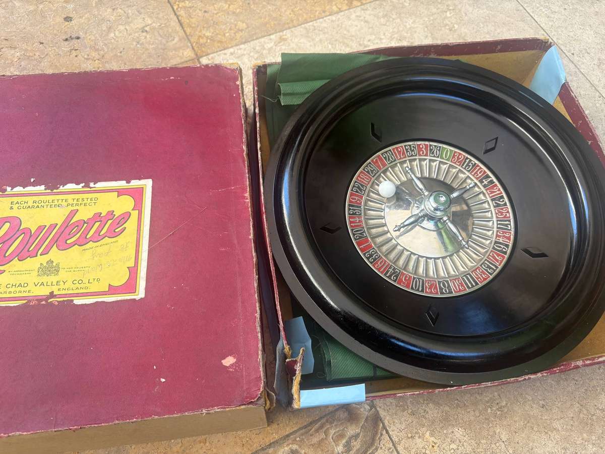 Vintage England 1930s Chad Valley Bakelite 31 cm