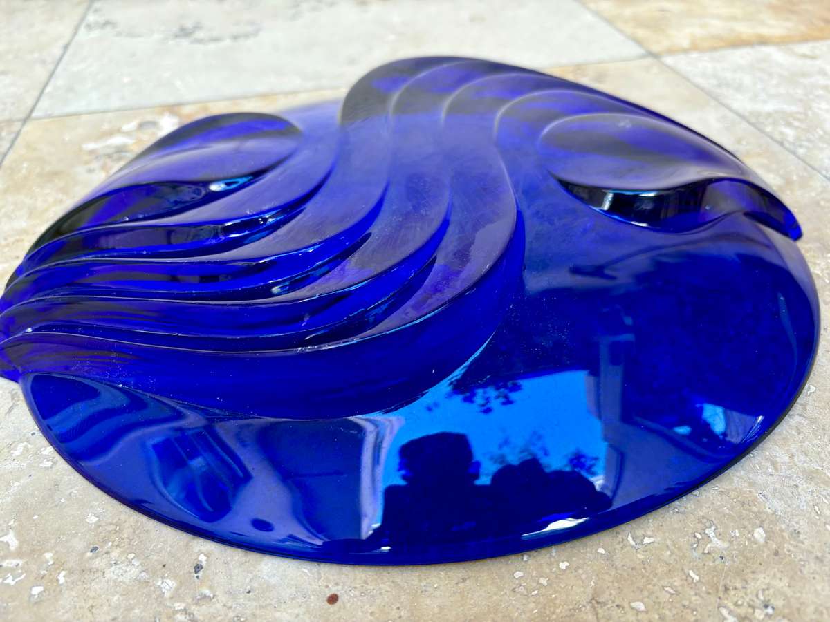 Vintage Luminarc fruit bowl cobalt blue glass , Murano sweet ,  glass blown banana