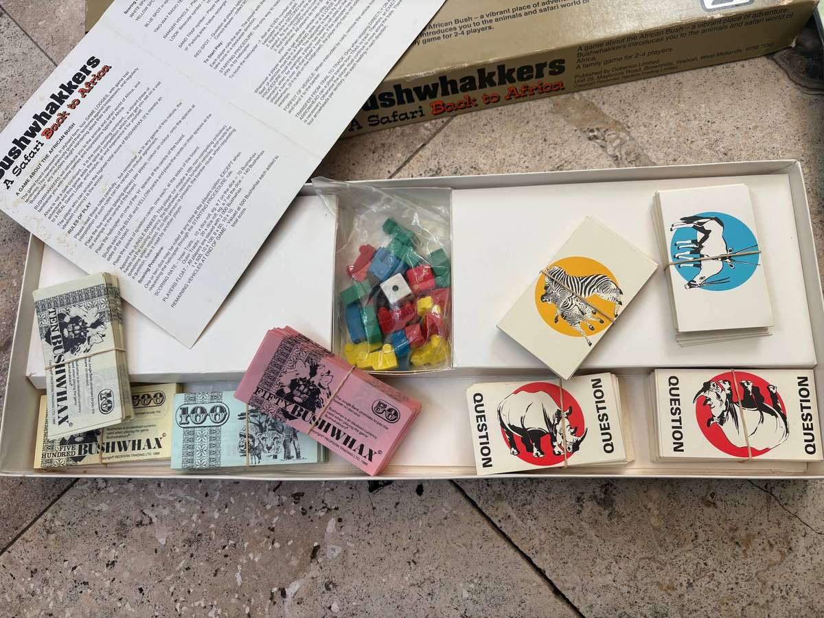 Vintage Bushwhackers board game complete
