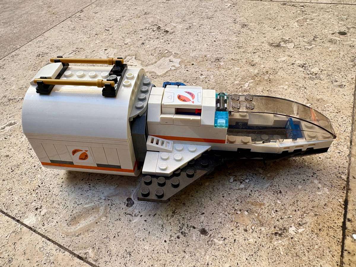 Lego city space ship and lunar module sold as spares
