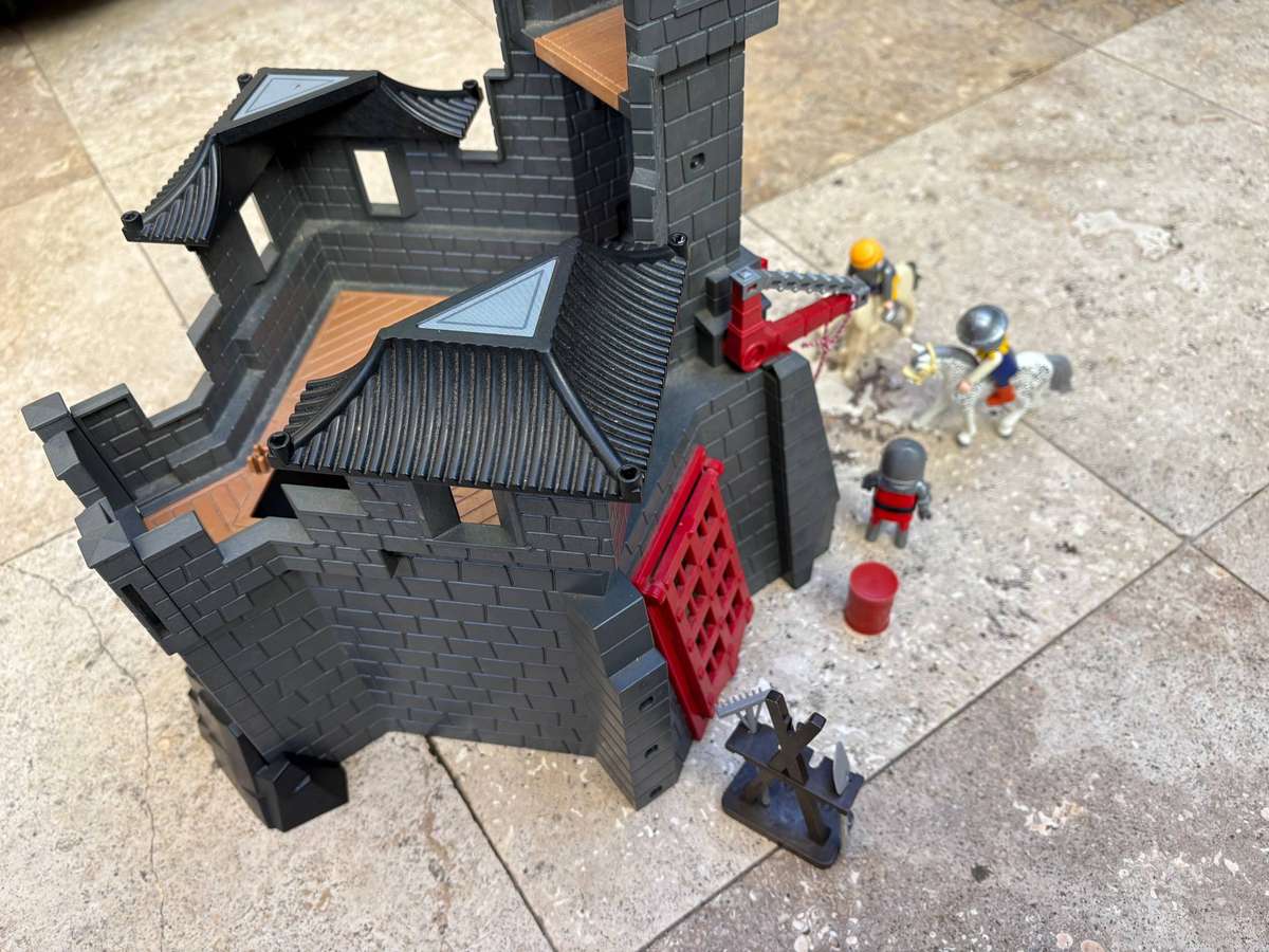 Vintage Playmobil medieval playset with 5 figures and 2 horses