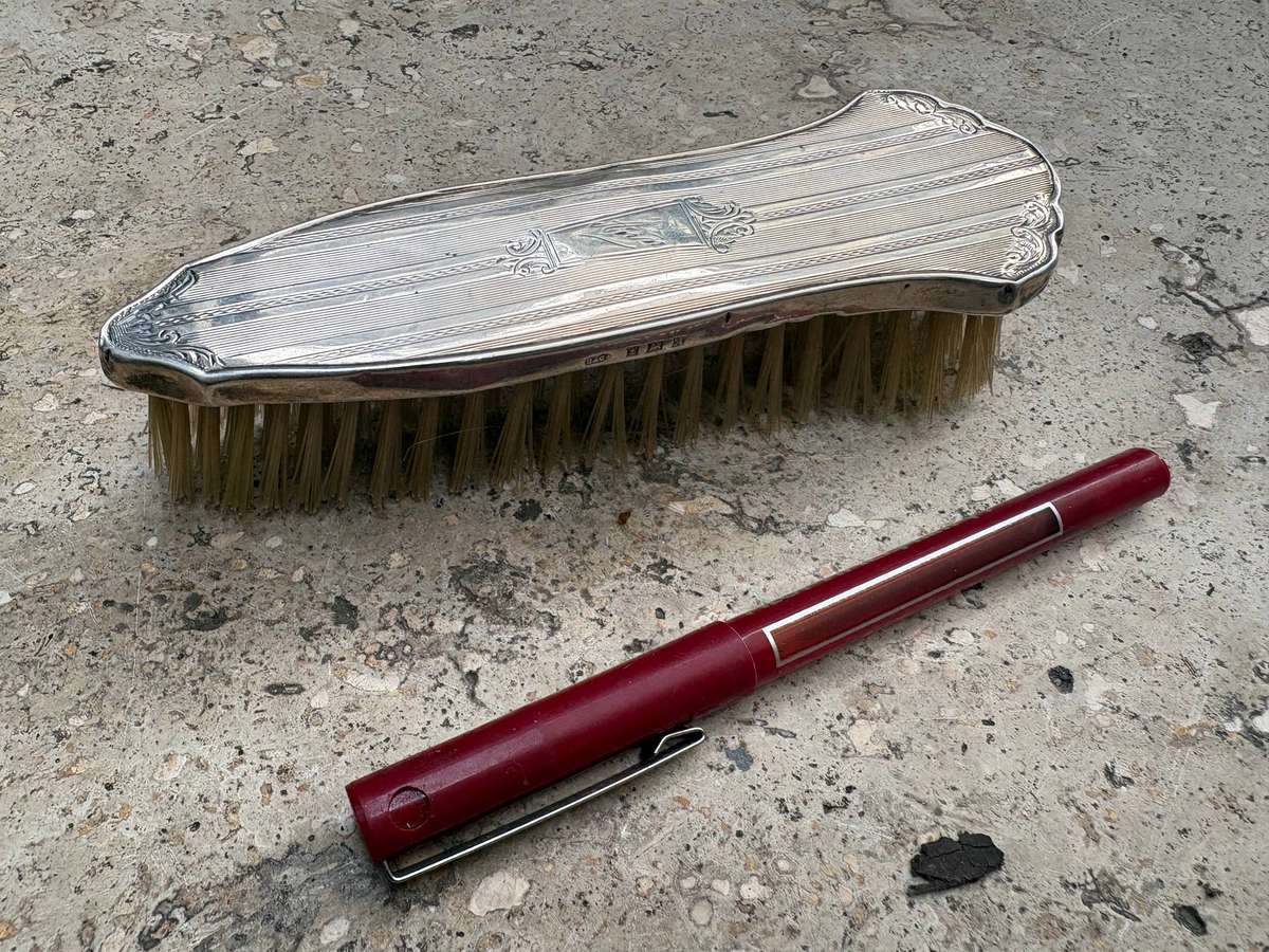 Vintage Sterling silver clothes vanity brush
