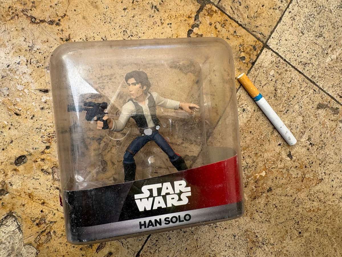 VINTAGE HANS SOLO FIGURE - 3.0 STAR WARS in packaging