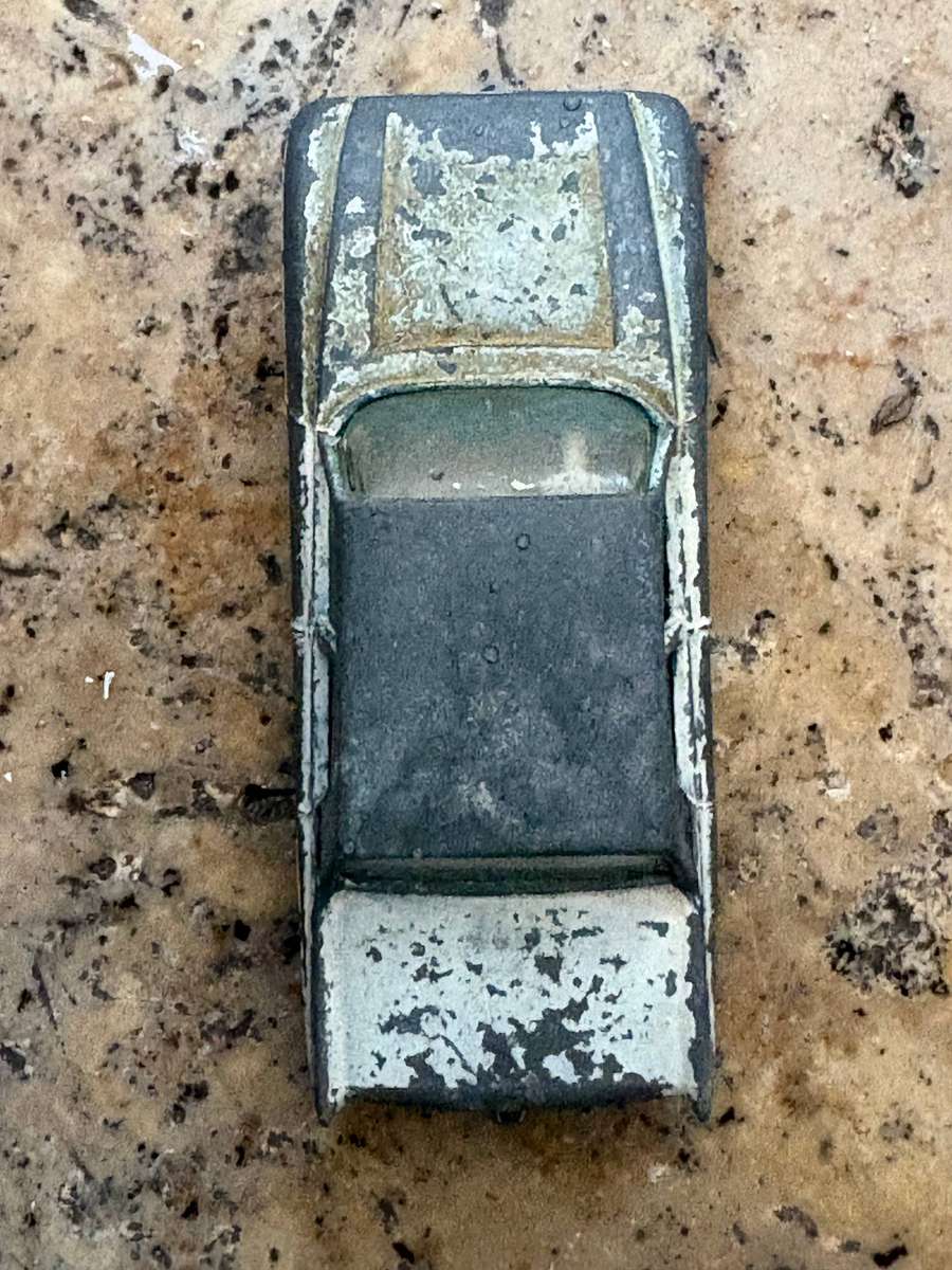 Vintage Lesney Ford Zephyr 6 no 33 1960s Die cast car