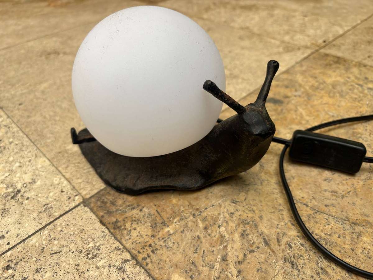Vintage metal snail desk lamp